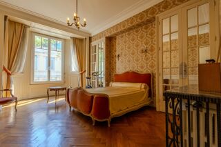  Appartement à vendre 6 pièces 197 m²