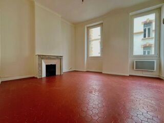  Appartement à louer 2 pièces 42 m²