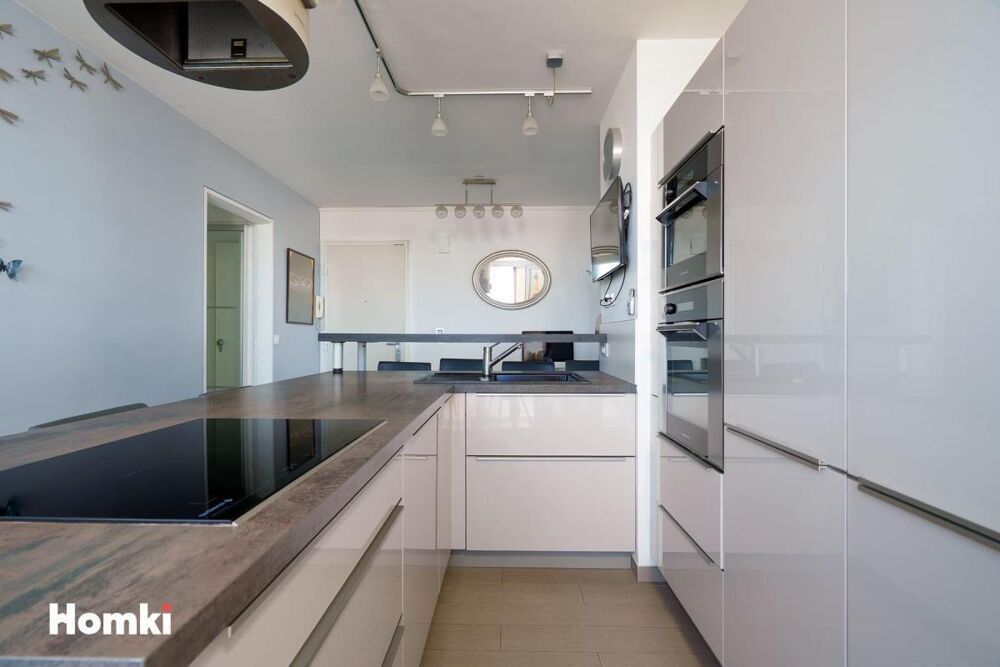 Vente Appartement Magnifique T4 entièrement rénové – Dernier étage, vue dominante et prestations premium Montpellier