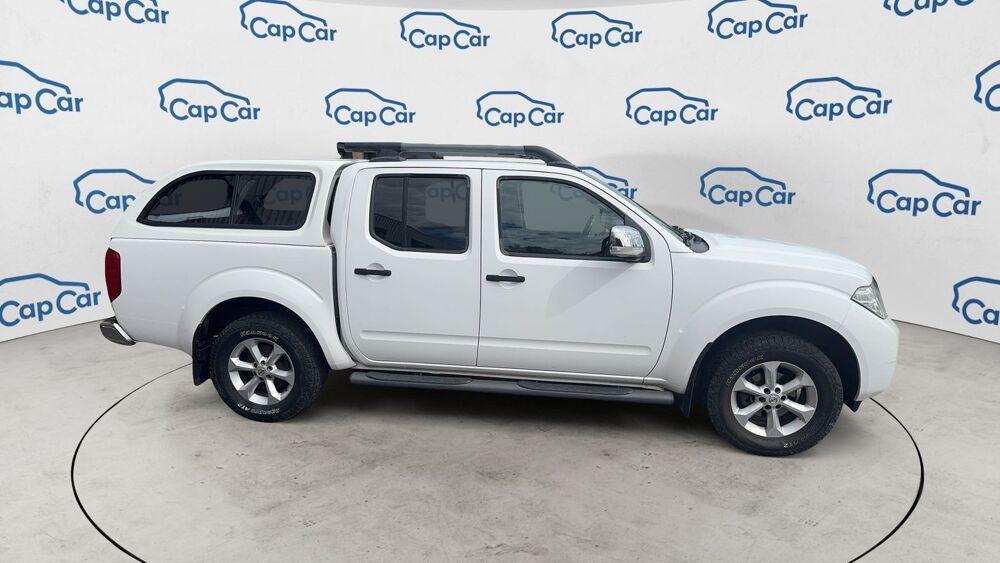 Navara 2.5 dCi 190 4WD Double Cabine 2015 occasion 38300 Bourgoin Jallieu