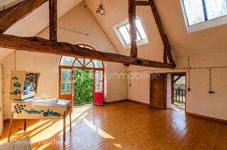  Remise / Grange � vendre 6 pi�ces 200 m� Sainte mesme