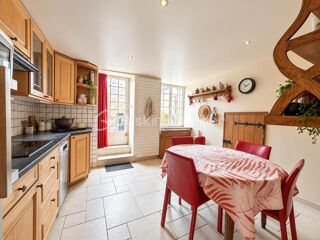 Vente Maison Maison de caractère de 158 m² au sol avec jardin et dépendance Fontenay les briis