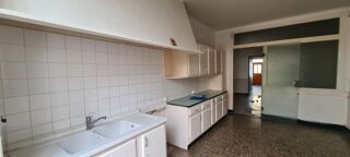  Maison  vendre 9 pices 215 m