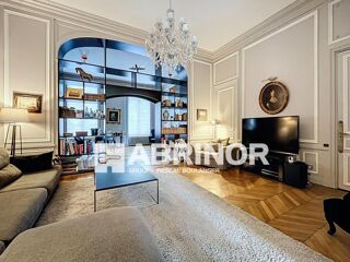  Maison � vendre 8 pi�ces 311 m�