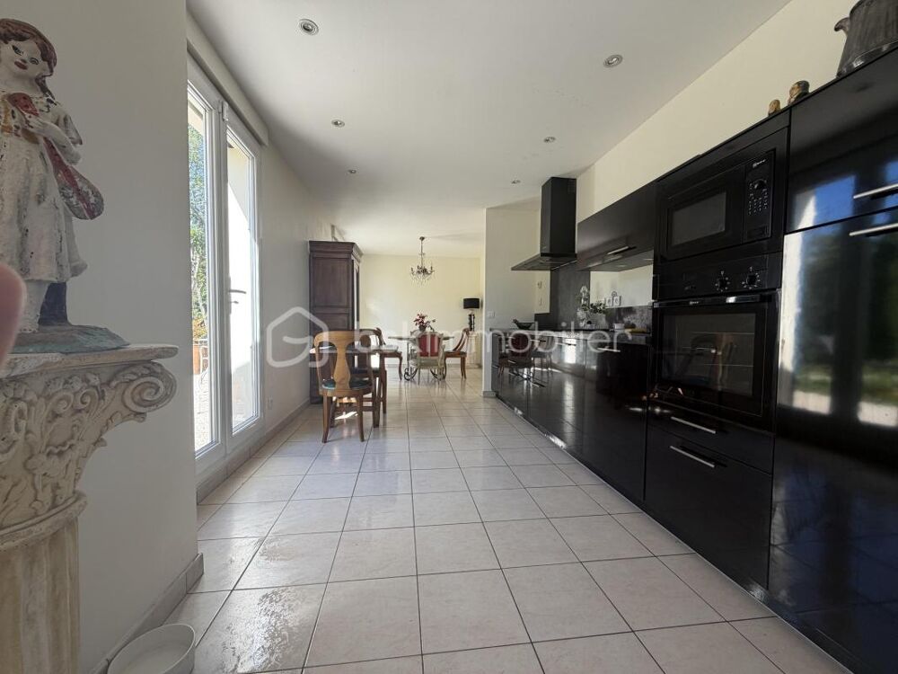 RARE À LA VENTE  MAISON Kaufman DANS QUARTIER TRÈS RECHERCHÉ
