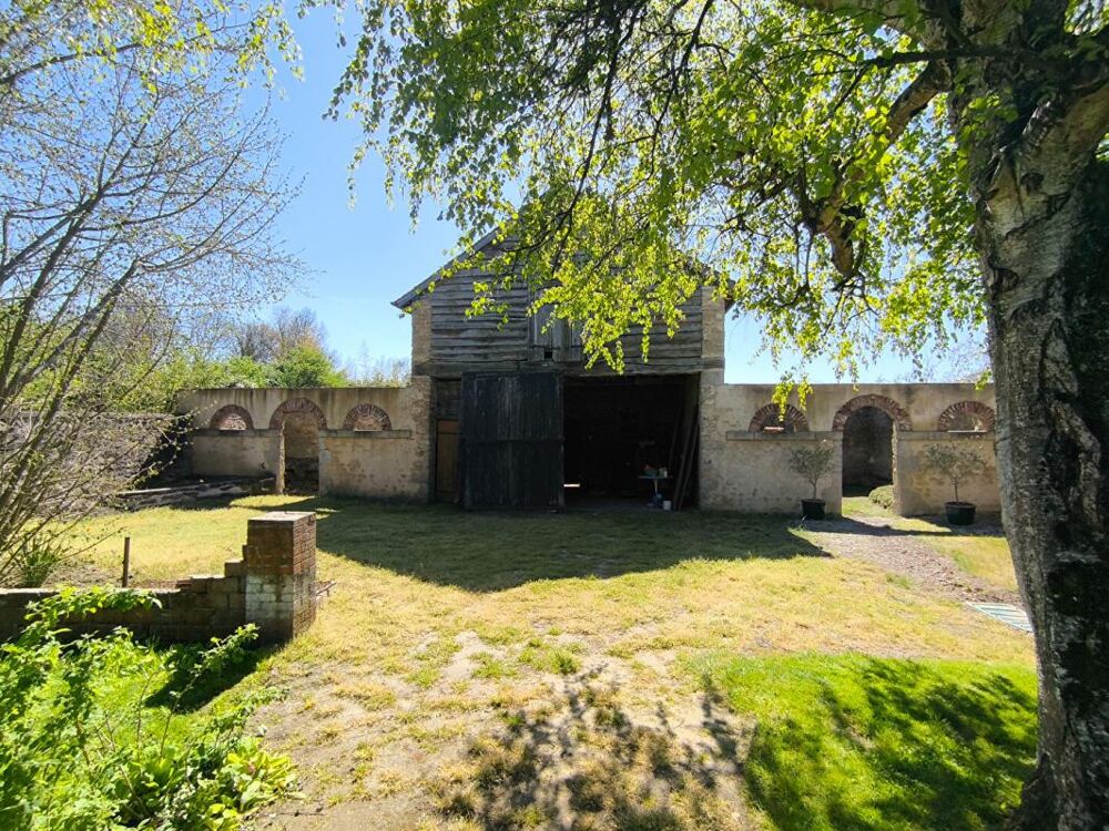 Vente Maison Maison 19ème avec grand jardin et garage Alencon