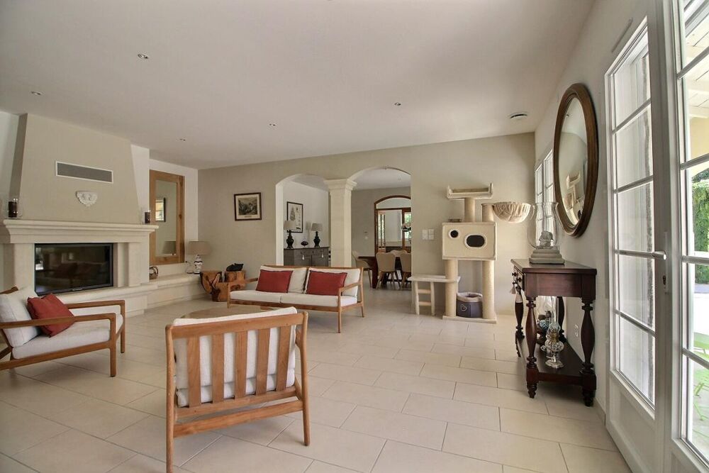 � vendre  Villa L'Isle-sur-la-Sorgue (84800)