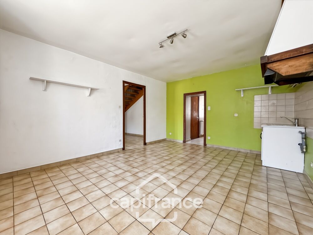 Vente Maison Maison en pierre de 1865 – 3 chambres, garage et jardin : une belle opportunité à Bey Chalon sur saone