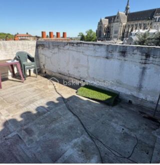  Immeuble � vendre 9 pi�ces 250 m�