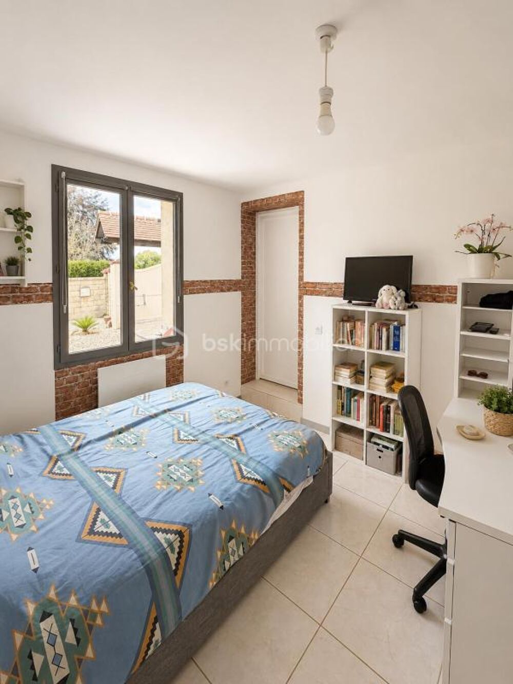 Vente Maison Maison plain-pied 100 m² 4 chambres à vendre - Terrain 1100 m² avec piscine Gisors