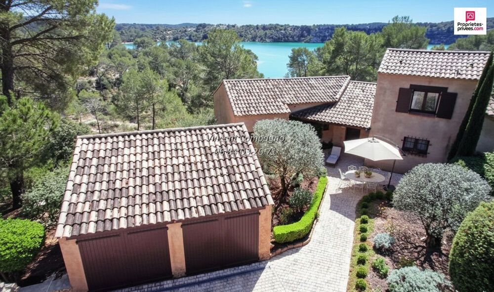 Villa d'exception au bord du lac Esparron de Verdon