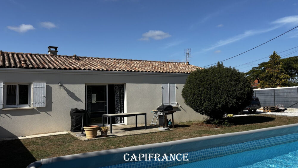 Vente Maison Maison à vendre 4 pièces - 3 chambres - garage et jardin clos - SAINT GEORGES DES COTEAUX (17) Saint georges des coteaux