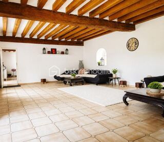  Maison à vendre 15 + pièces 400 m²
