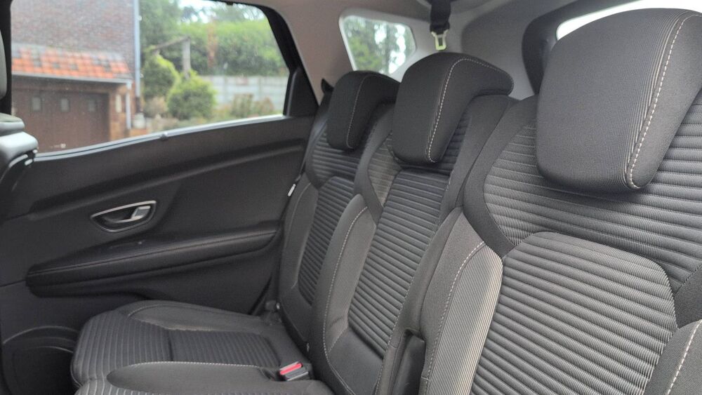 Sc&eacute;nic 1.5 DCI 110 Intens - Premi&egrave;re main Entretien constructeur 2017 occasion 62300 Lens