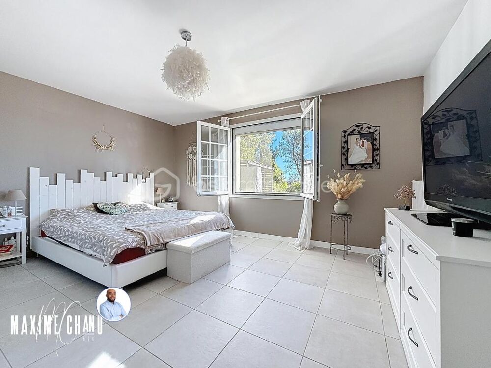  vendre  Proprit/chteau Montarnaud (34570)