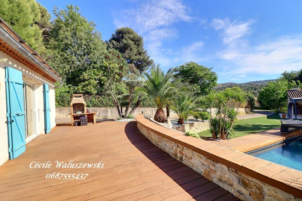 Vente Maison Maison Aubagne 8 pièce(s) 190 m2 avec piscine - jacuzzi sur 1200 m2 de terrain Aubagne