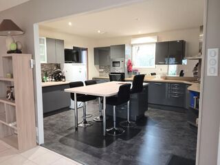  Maison à vendre 6 pièces 215 m²