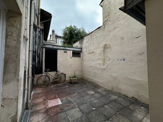  Immeuble à vendre 138 m²