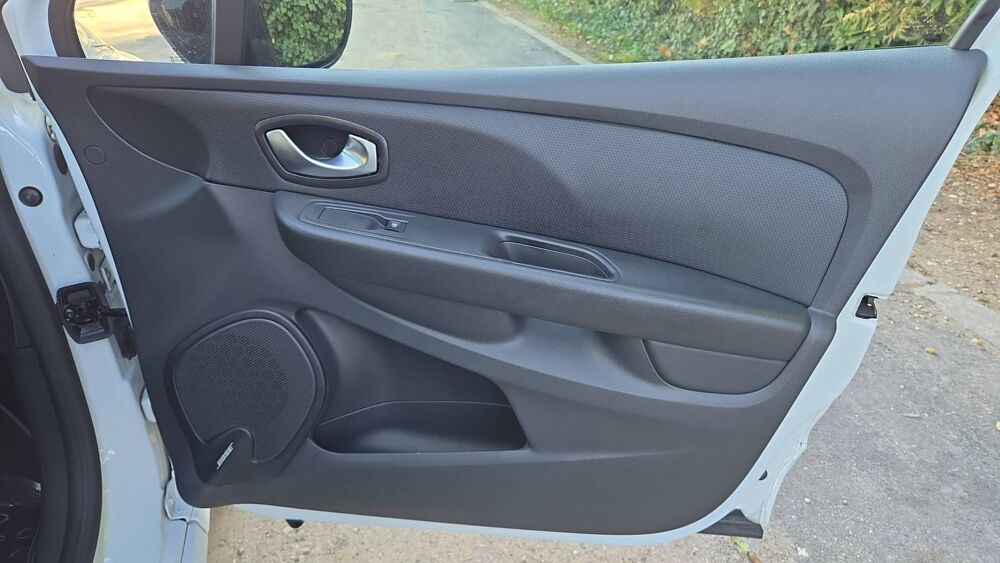 Clio 1.6 Turbo 220 EDC6 Trophy 2017 occasion 94370 Sucy En Brie