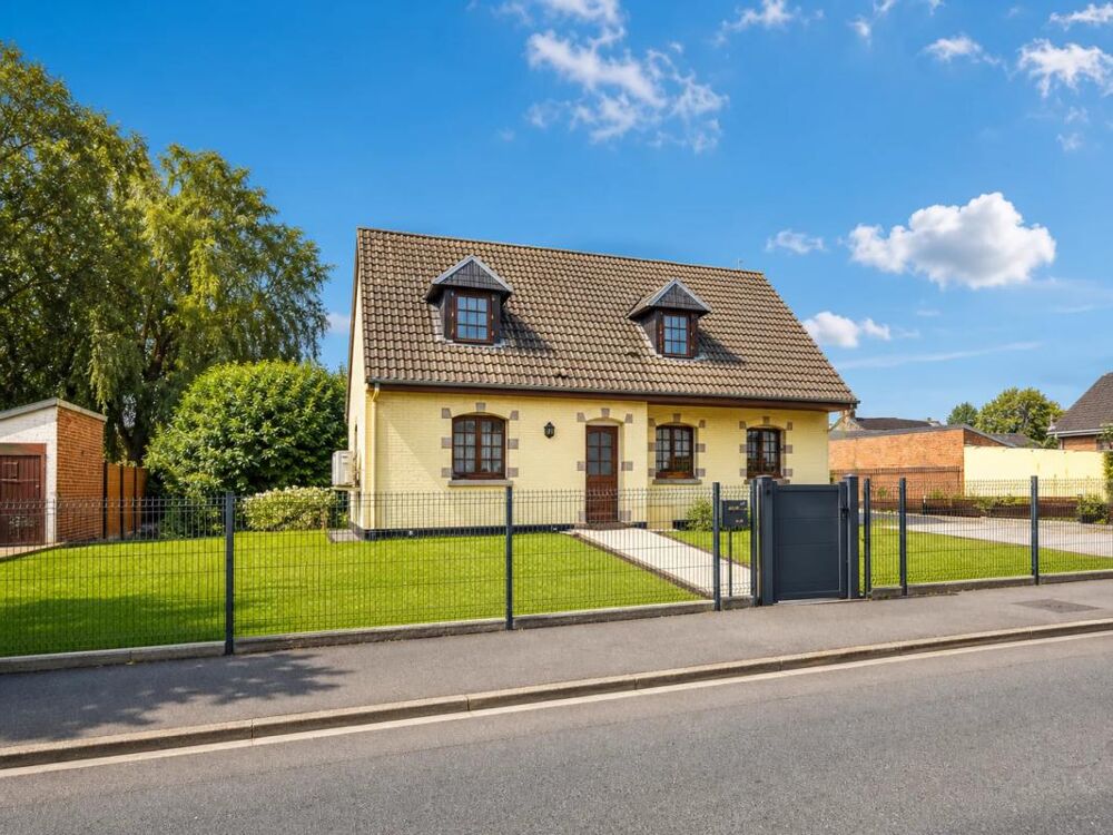 Maison 5 pièces 130 m² · à Hirson · 130 m² · 175 000 €