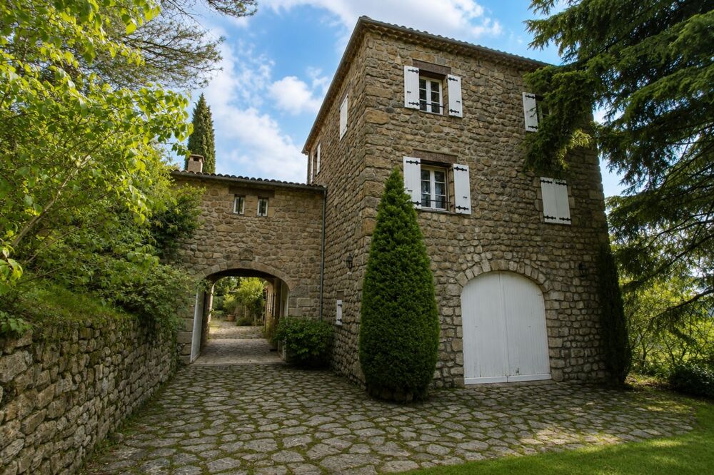 Vente Propriété/Château Propriété de caractère en pierre – 556 m² – Saint-Étienne-de-Serre Saint etienne de serre