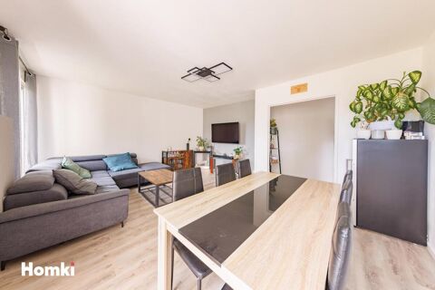   � vendre � Appartement T3 bis de 85 m� avec balcon et double box � Beaumont Appartement - 3 pi�ce(s) - 85 m�