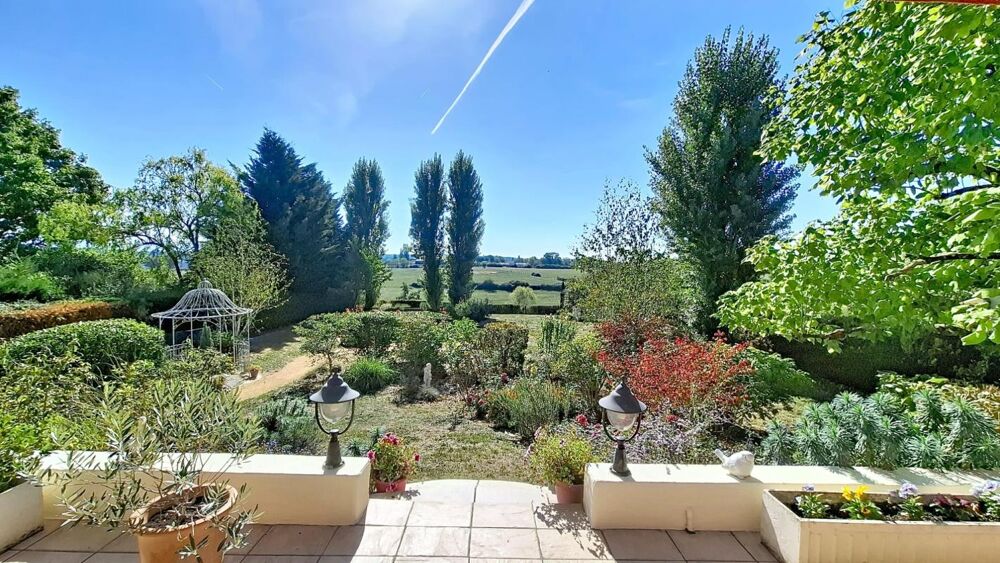 Vente Maison Maison à vendre 7 pièces SERBANNES (03) Serbannes