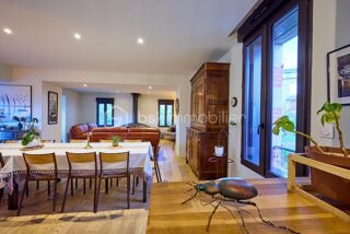  Propri�t�/ch�teau � vendre 8 pi�ces 259 m�