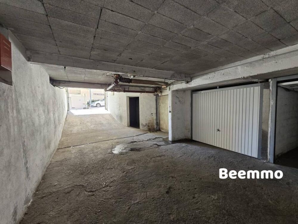 Vente Parking/Garage Box fermé en résidence, boulevard Gorbella Nice