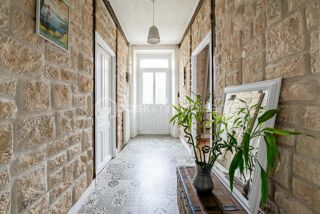  Maison � vendre 7 pi�ces 214 m�