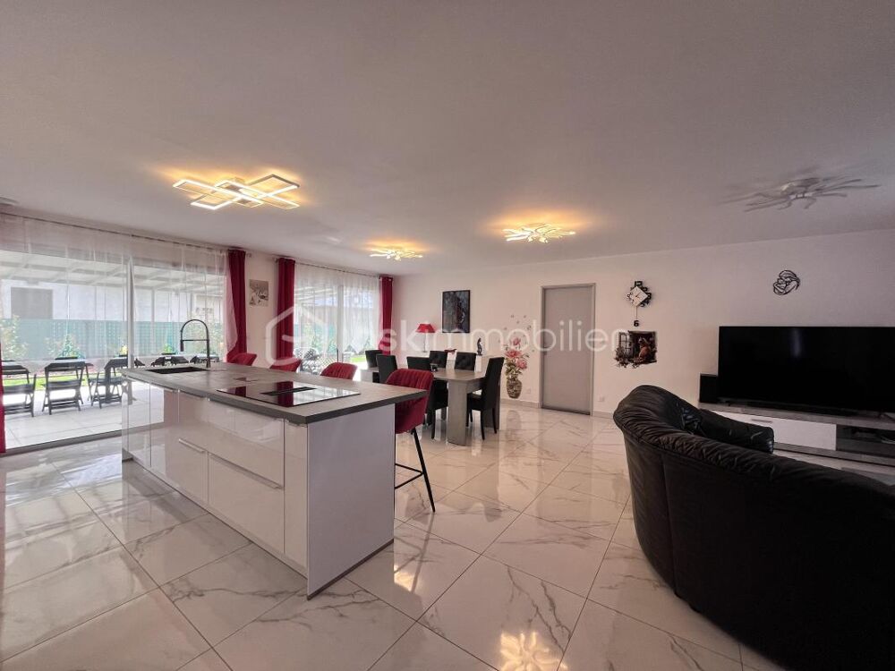 Maison de plain-pied 124 m²  Un cadre de vie exceptionnel dans les Bauges au CHATELARD