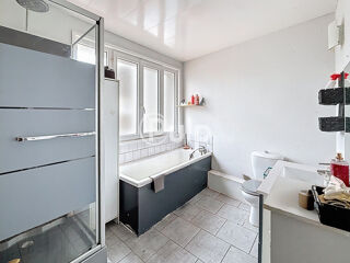  Maison � vendre 5 pi�ces 85 m�