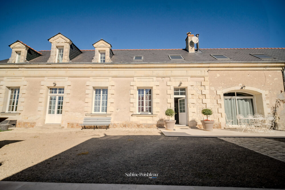 à vendre  Propriété/château Saint-Nicolas-de-Bourgueil (37140)