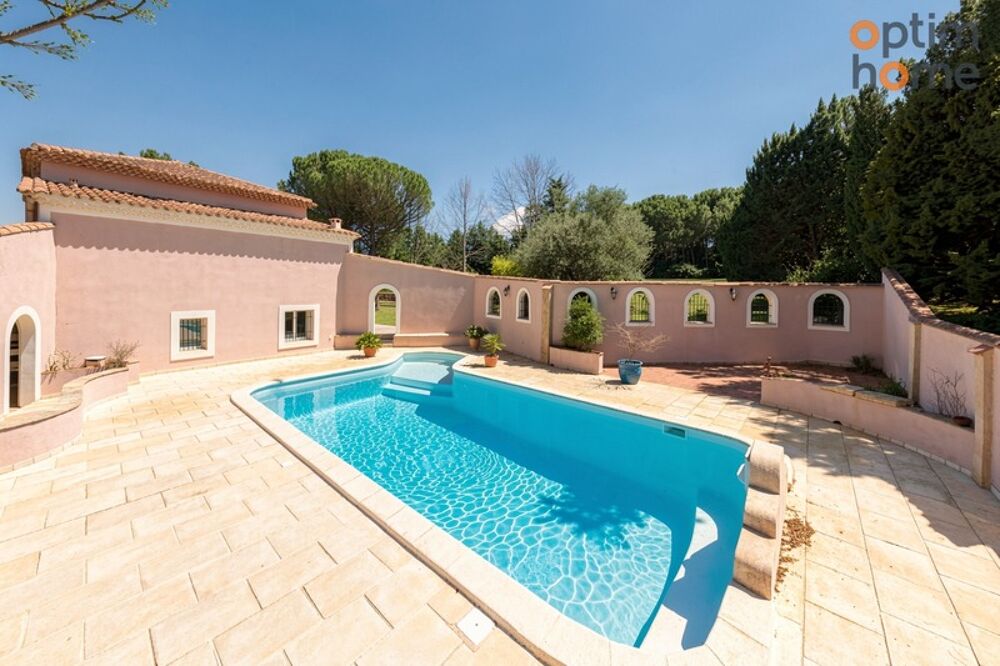 Bien rare à Aix-en-Provence  Mas 277 m² avec piscine sur 7 880 m² de terrain