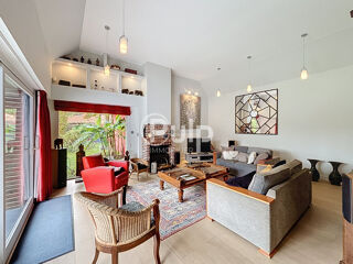  Villa � vendre 6 pi�ces 196 m�