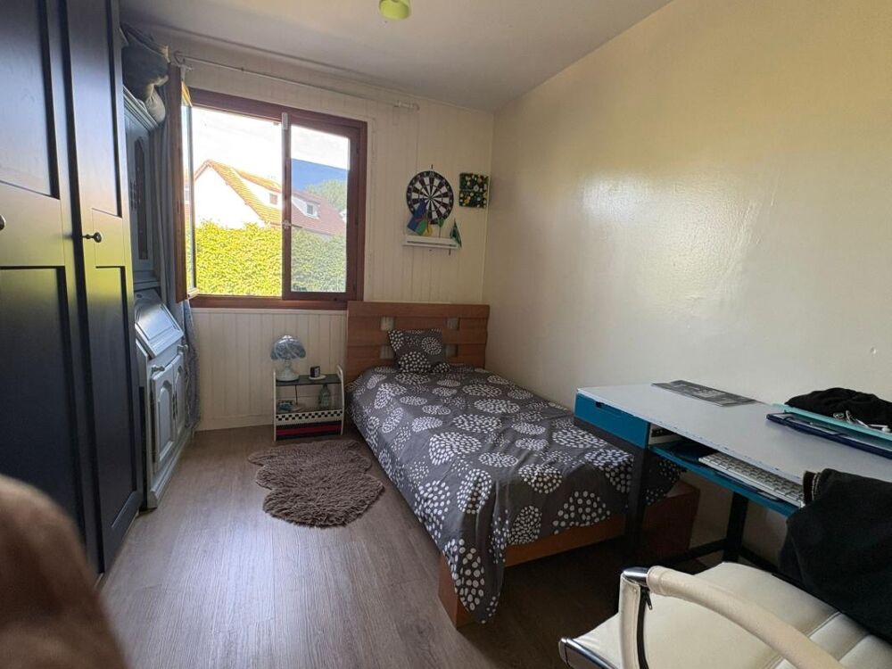 Maison à vendre 5 pièces MERU (60)