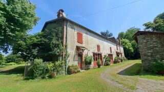  Maison  vendre 15 + pices 495 m