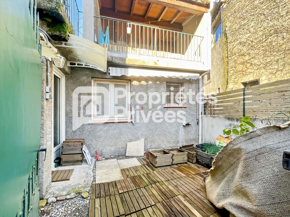 Maison de village 2 chambres avec cour et terrasse