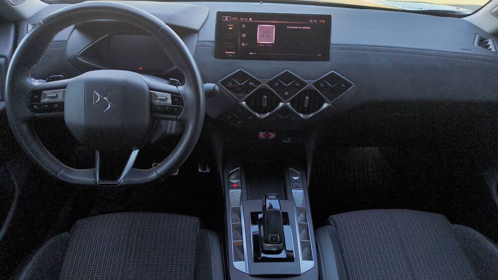 DS3 1.2 THP PureTech 131 EAT8 Performance Line + - Automatique E 2023 occasion 20620 Biguglia
