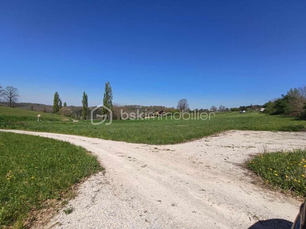 Vente Terrain Très beau terrain pratiquement plat d'environ 3 150 m2 constructible avec CU, situé en Périgord Noir à Belvès 24170 Belves