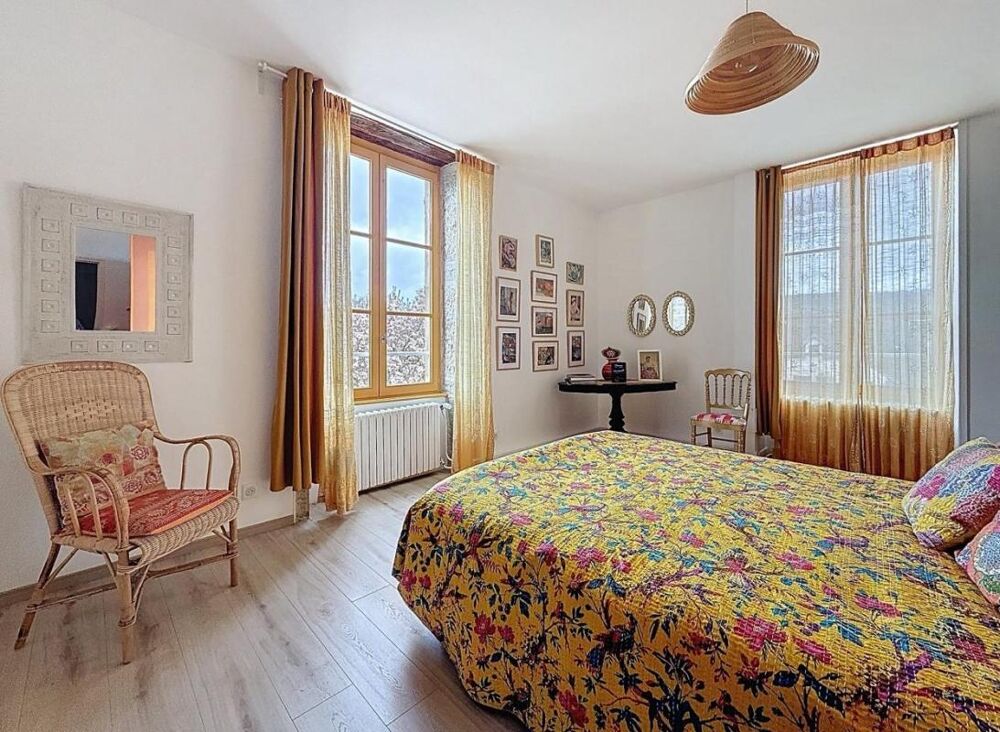 � vendre  Propri�t�/ch�teau Commarin (21320)