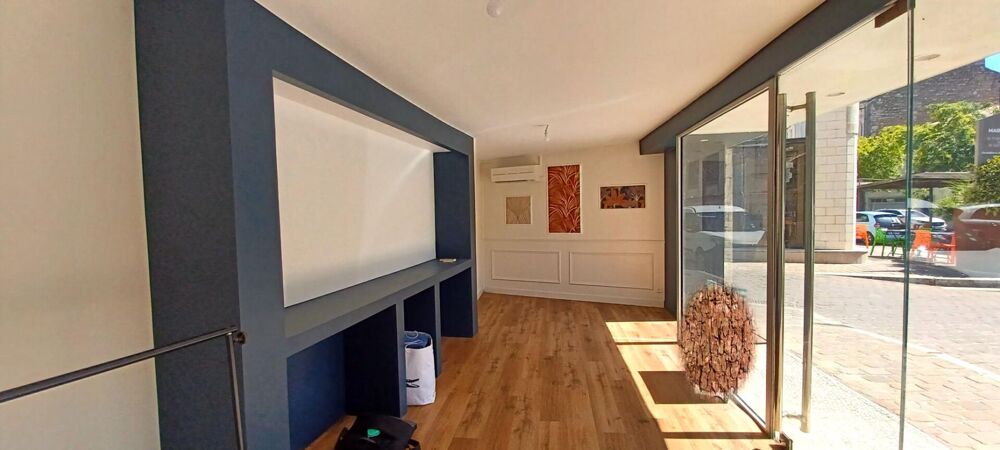 Vente Immeuble Immeuble commercial  hyper centre Fontenay le comte