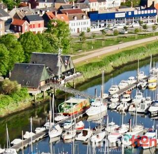  Proprit/chteau  vendre 8 pices 137 m