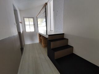  Appartement à louer 3 pièces 56 m²