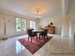  Maison � vendre 9 pi�ces 267 m�