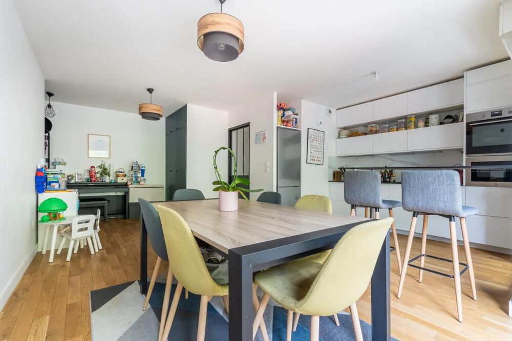 Appartement de 4 pièces et son extérieur à Clichy - 80m2