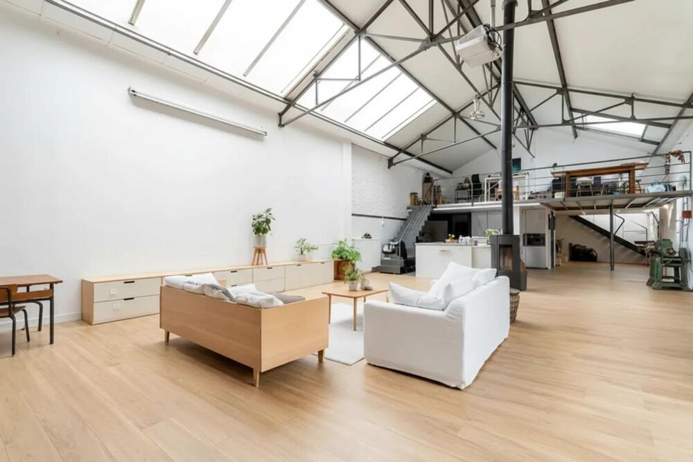 Loft de 5 pièces de 240 m² à Faches-Thumesnil