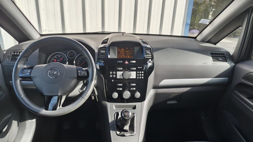 Zafira 1.6 essence 115ch 7places 2012 occasion 14160 Dives Sur Mer