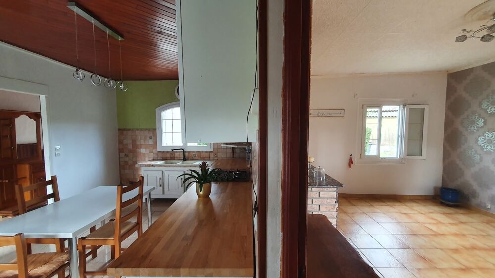 Vente Maison Maison à vendre 4 pièces  de 87 m² avec 3 chambres à TRICOT (60) Tricot