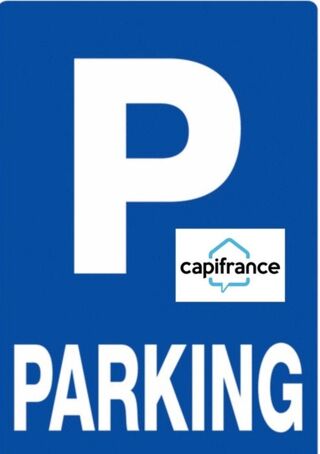  Parking / Garage à louer 1 pièce 14 m²